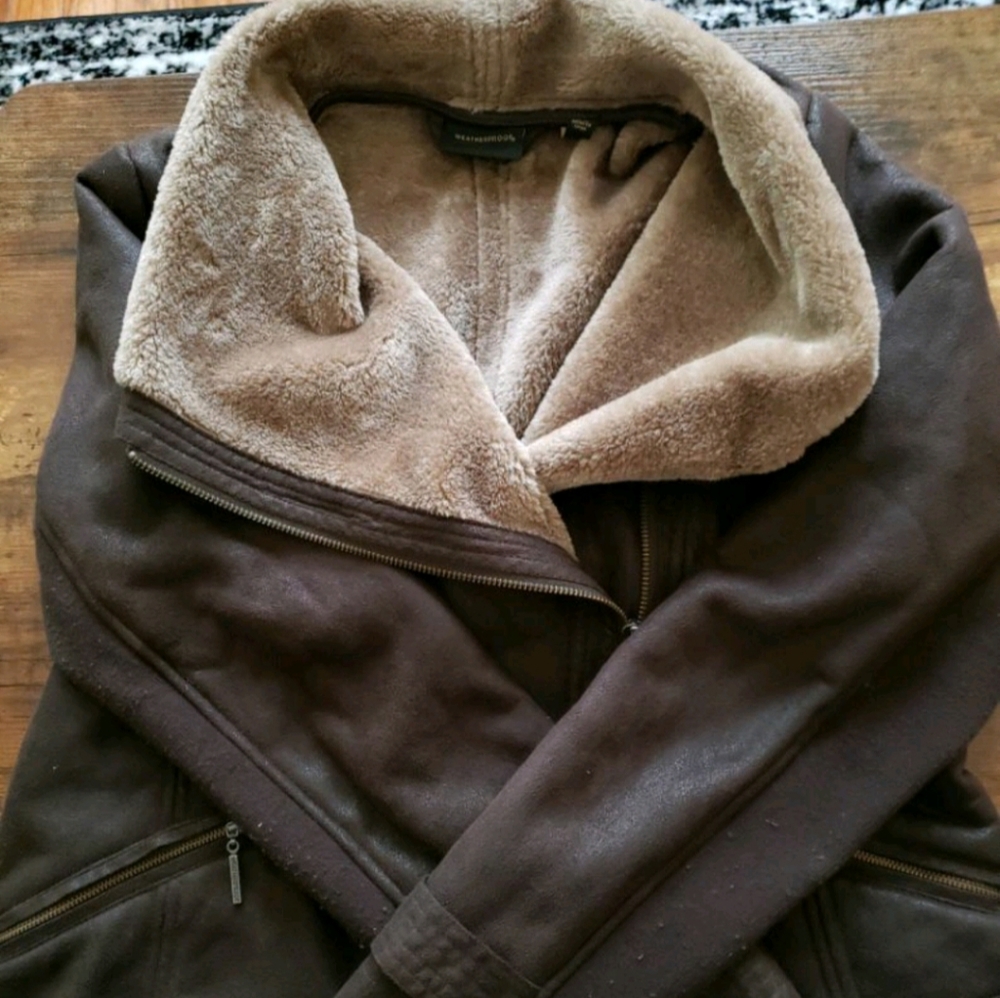 Weatherproof Jacket - Picture 3 of 5